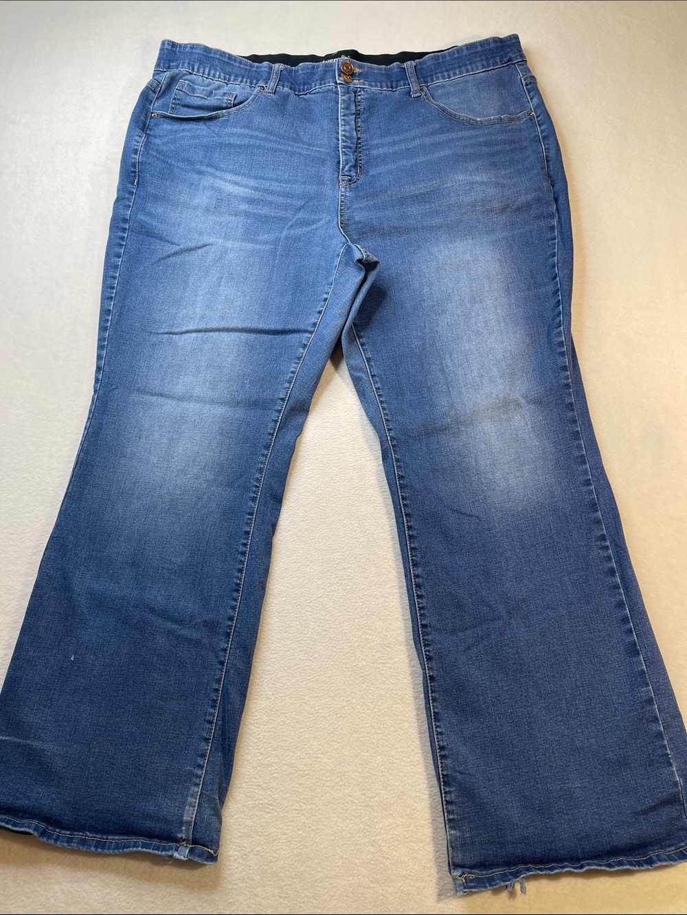 Terra & Sky Women's Medium Blue Flare Jeans SIZE 24 W LITTLE BOOT DRAG